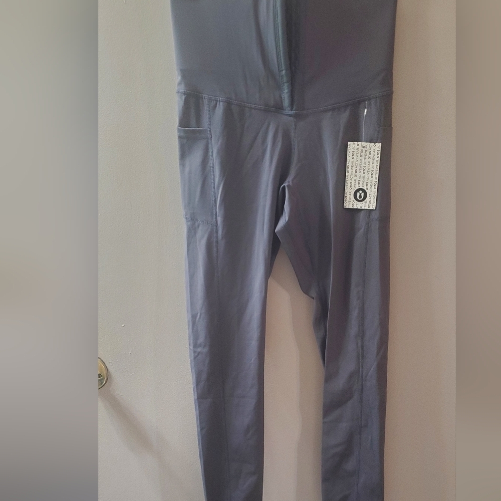 OTOS Ladies Gray High Waisted Training Workout Leggings. NWT. Sz M